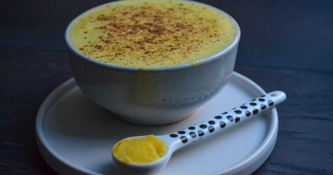 Golden milk | ©Yood (Good food good mood for you)
