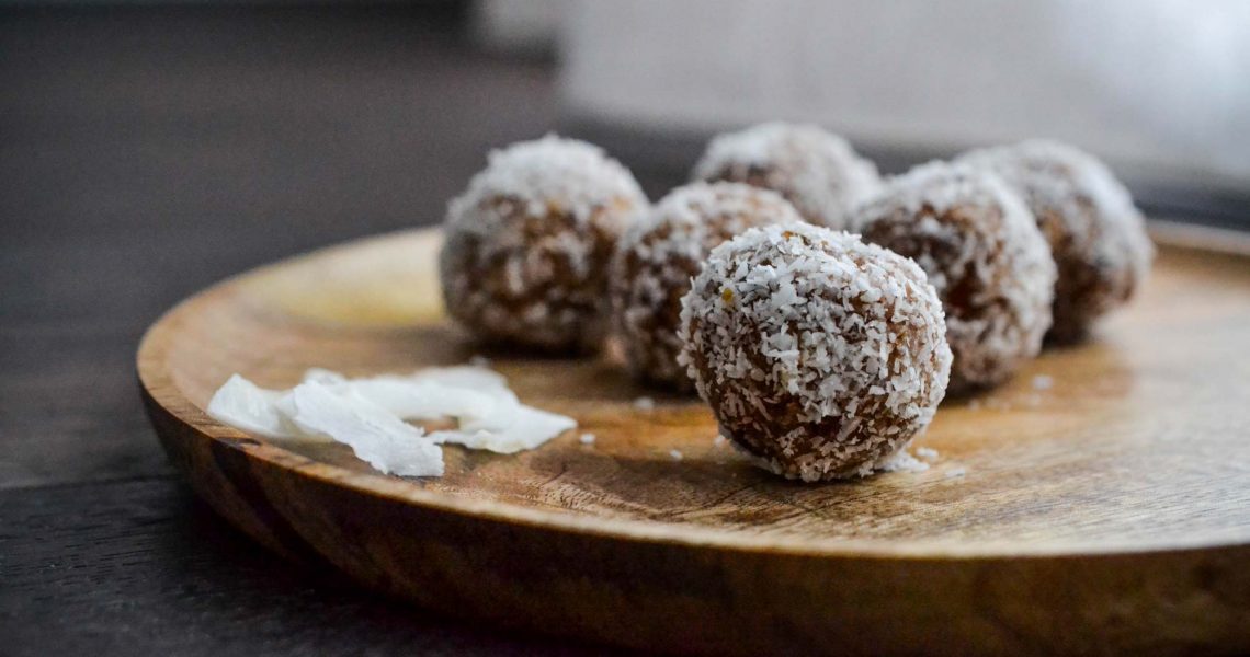 Energy balls façon rochers coco | ©Yood (Good food good mood for you)
