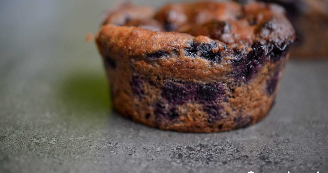 Muffins banane myrtilles végan & sans gluten | ©Yood (Good food good mood for you)