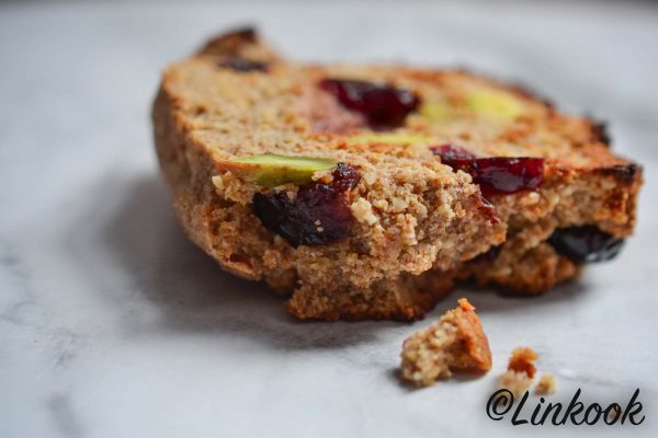 Scones vegan & sans gluten aux pistaches & cramberries | ©Yood (Good food good mood for you)