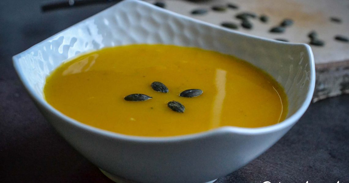 Velouté minceur de potimarron au lait de coco | ©Yood (Good food good mood for you)